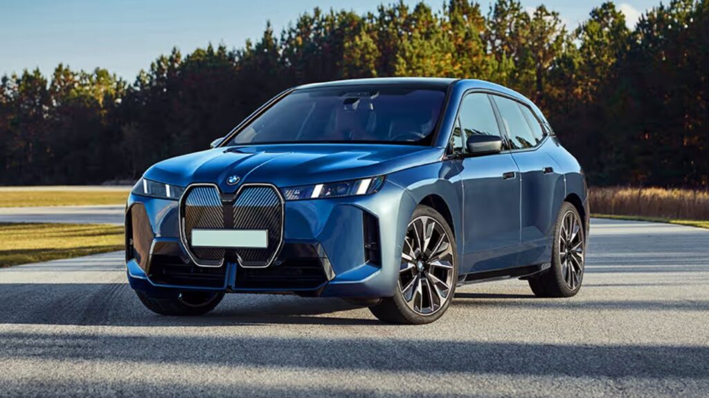 BMW iX Interior & Features 